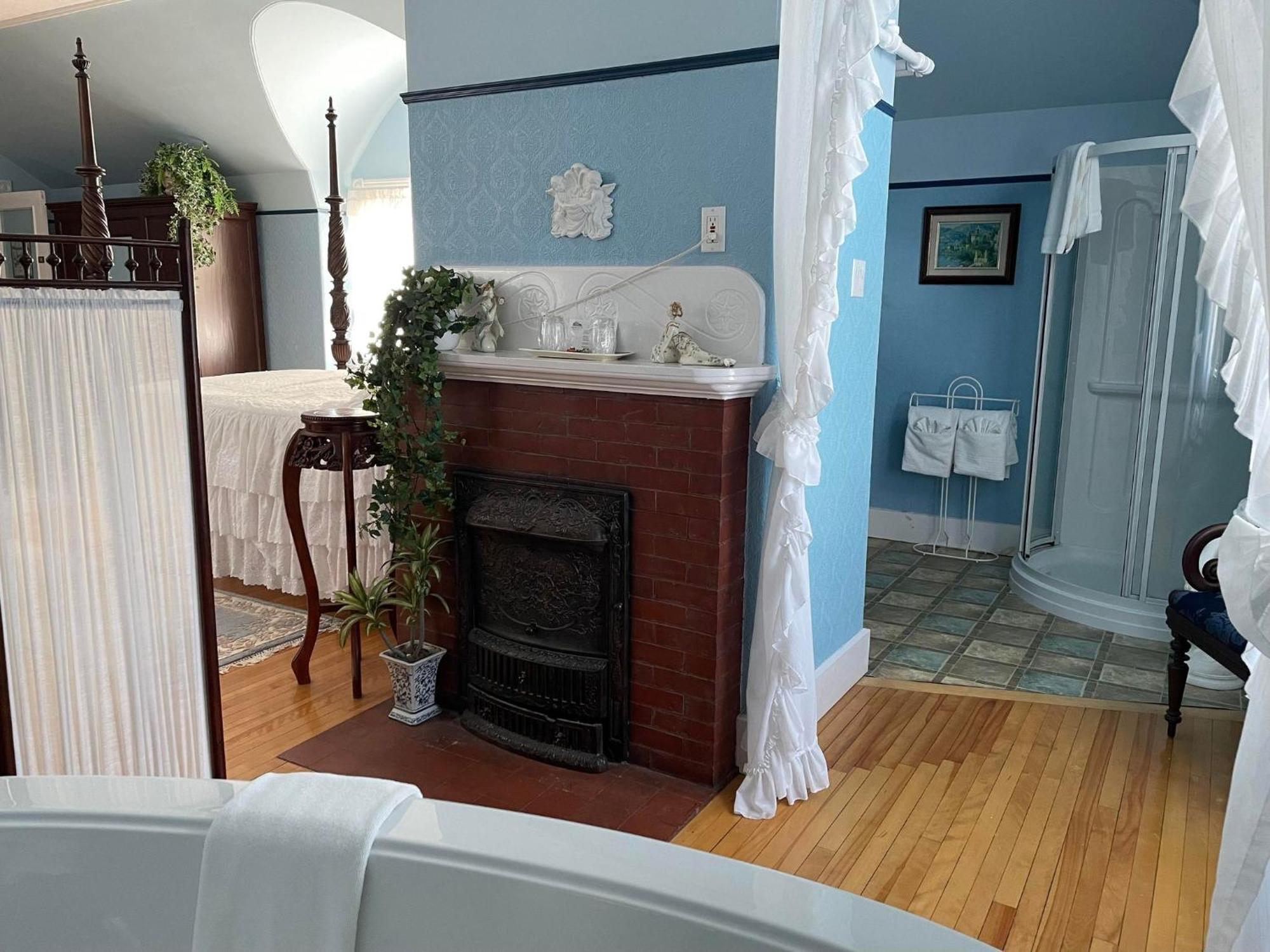 Marshlands Inn Sackville Room photo