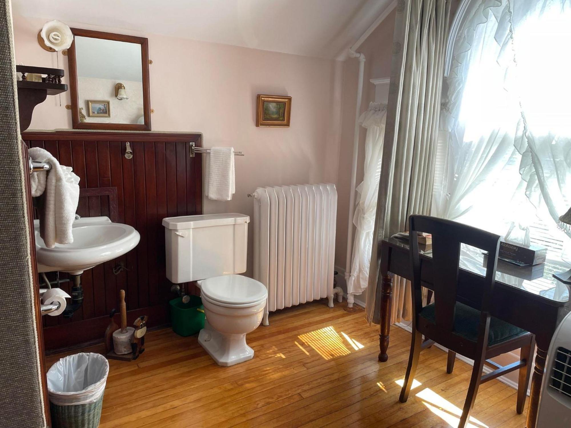 Marshlands Inn Sackville Room photo