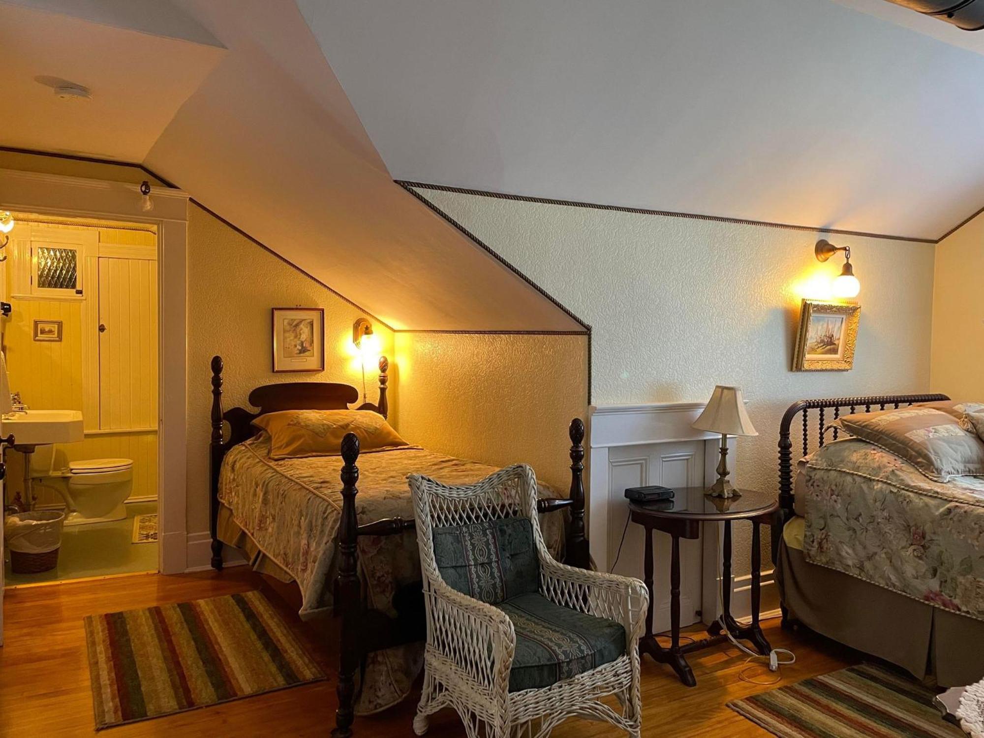 Marshlands Inn Sackville Room photo